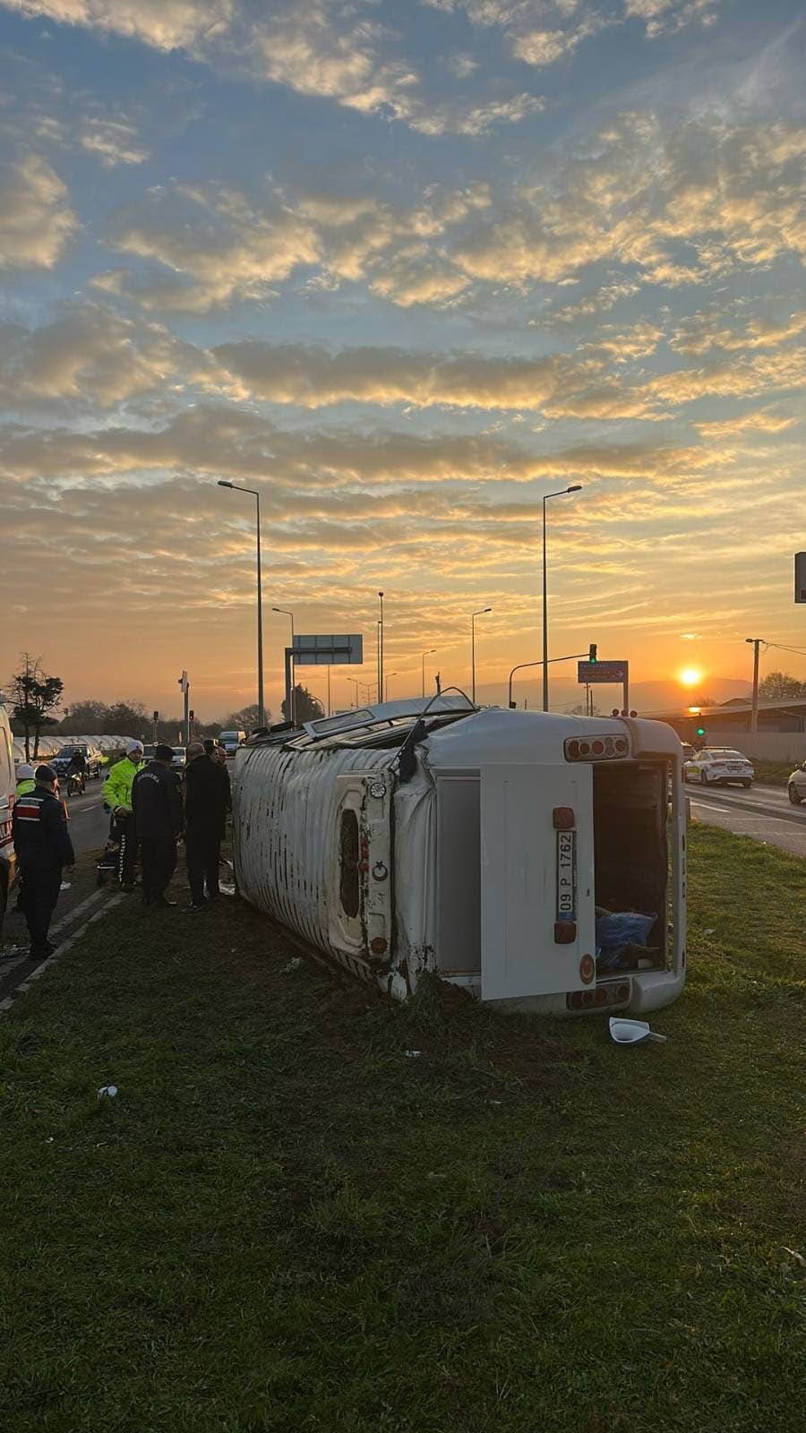 Ekipler yaralılar için seferber oldu