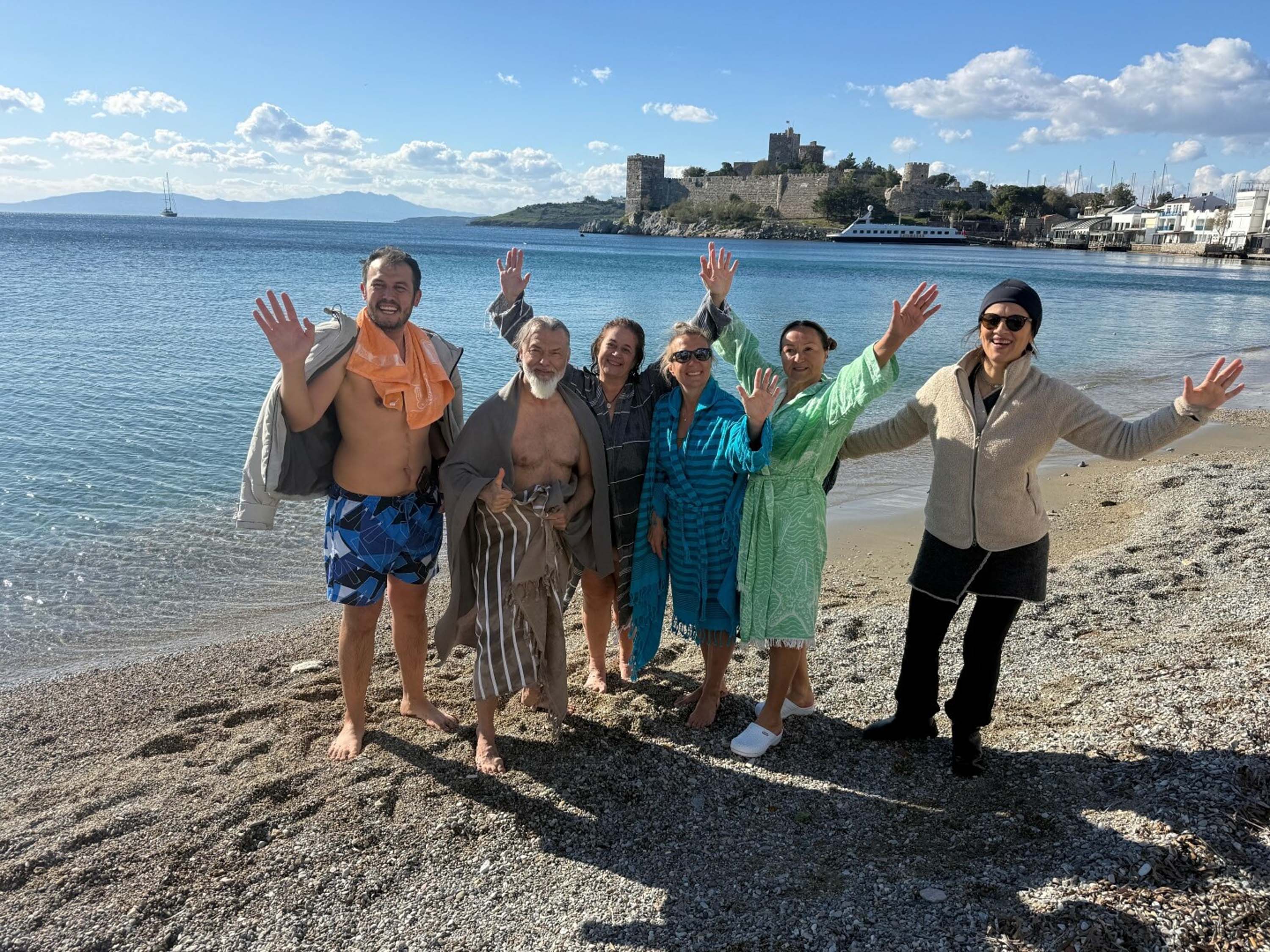 B O D R U M V E M I L A S T A Y E N I Y I L I N I L K G U N U N D 1092778 324348