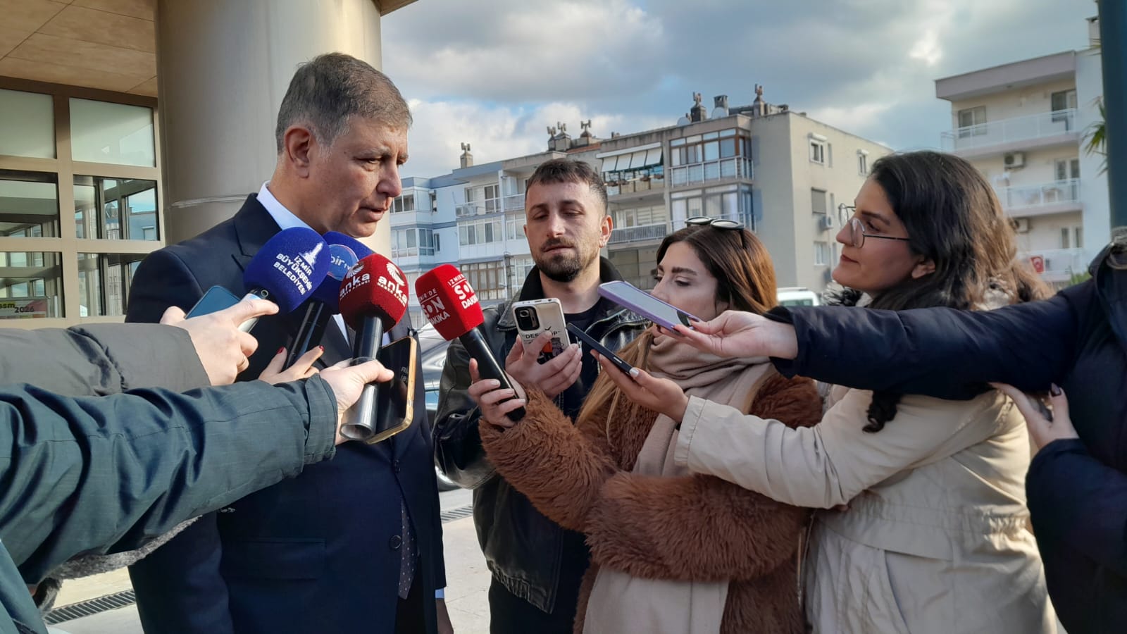 Çankaya Katlı Otoparkı: "Riskli yapıyı korumak suçtur"