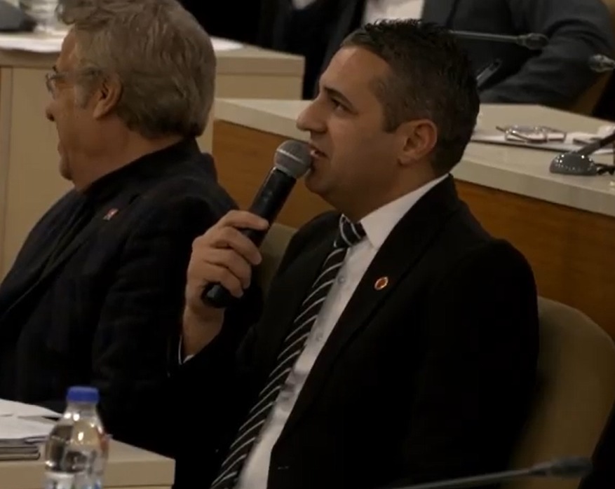 "Takdiri Bayraklı halkı verecek"