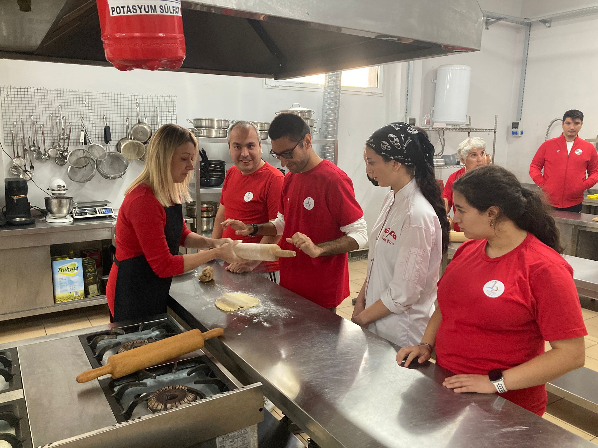 Bayraklı’dan Özel Gereksinimli Bireylere Yeni Kursla