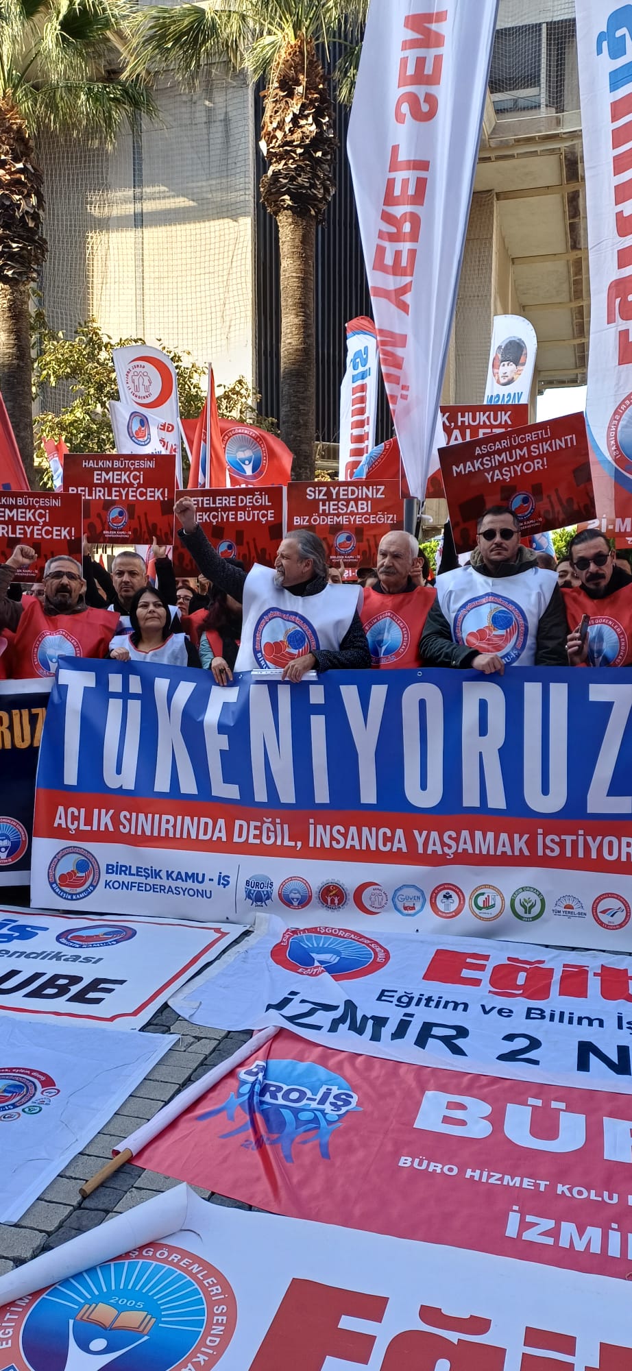 Birleşik Kamu İş İzmir İl