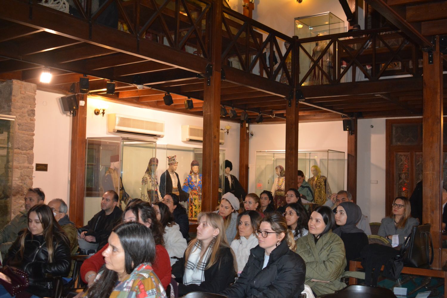 +++Bitkiler Üzerinden Anadolu’nun Kültürel Yolculuğu (4)