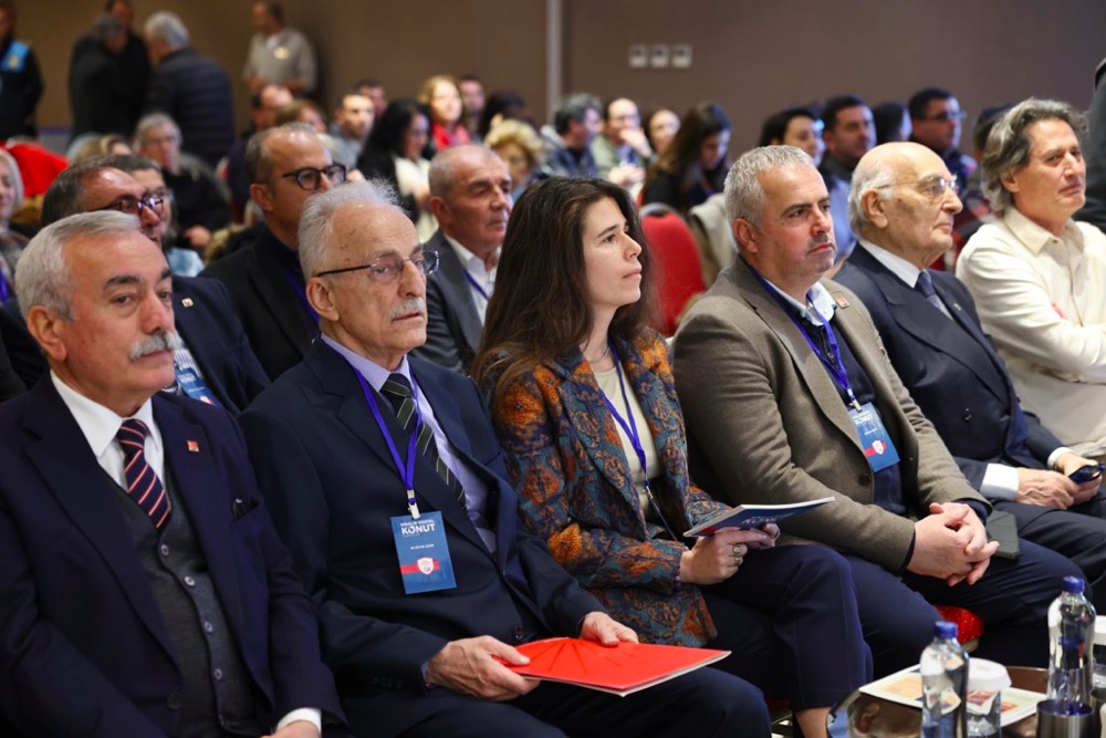 Çeşme’de Tarihi Adım Kiralık Sosyal Konut Sempozyumu Gerçekleştirildiphoto 2026 01 16 12 27 33