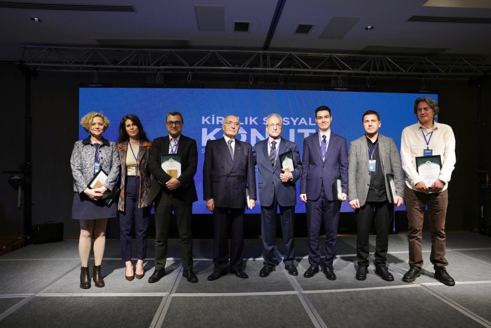 Çeşme’de Tarihi Adım Kiralık Sosyal Konut Sempozyumu Gerçekleştirildiphoto 2026 01 16 15 00 42 2