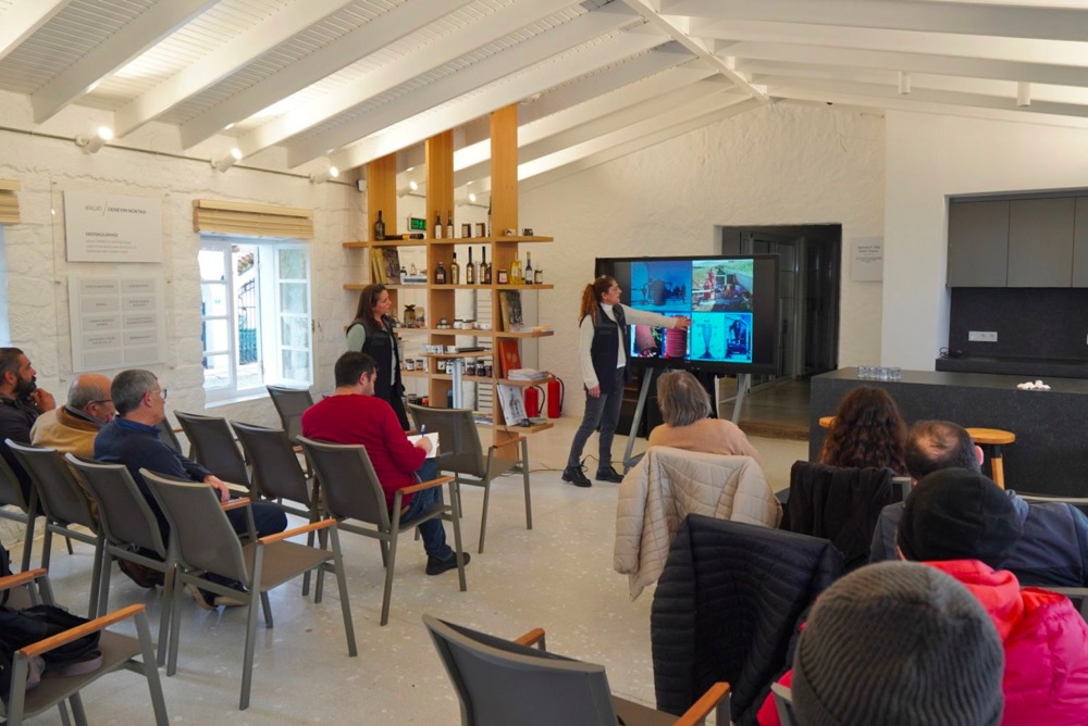 Çeşme’de Tarım Eğitimlerine Yoğun Ilgiphoto 2026 01 23 14 48 38 2