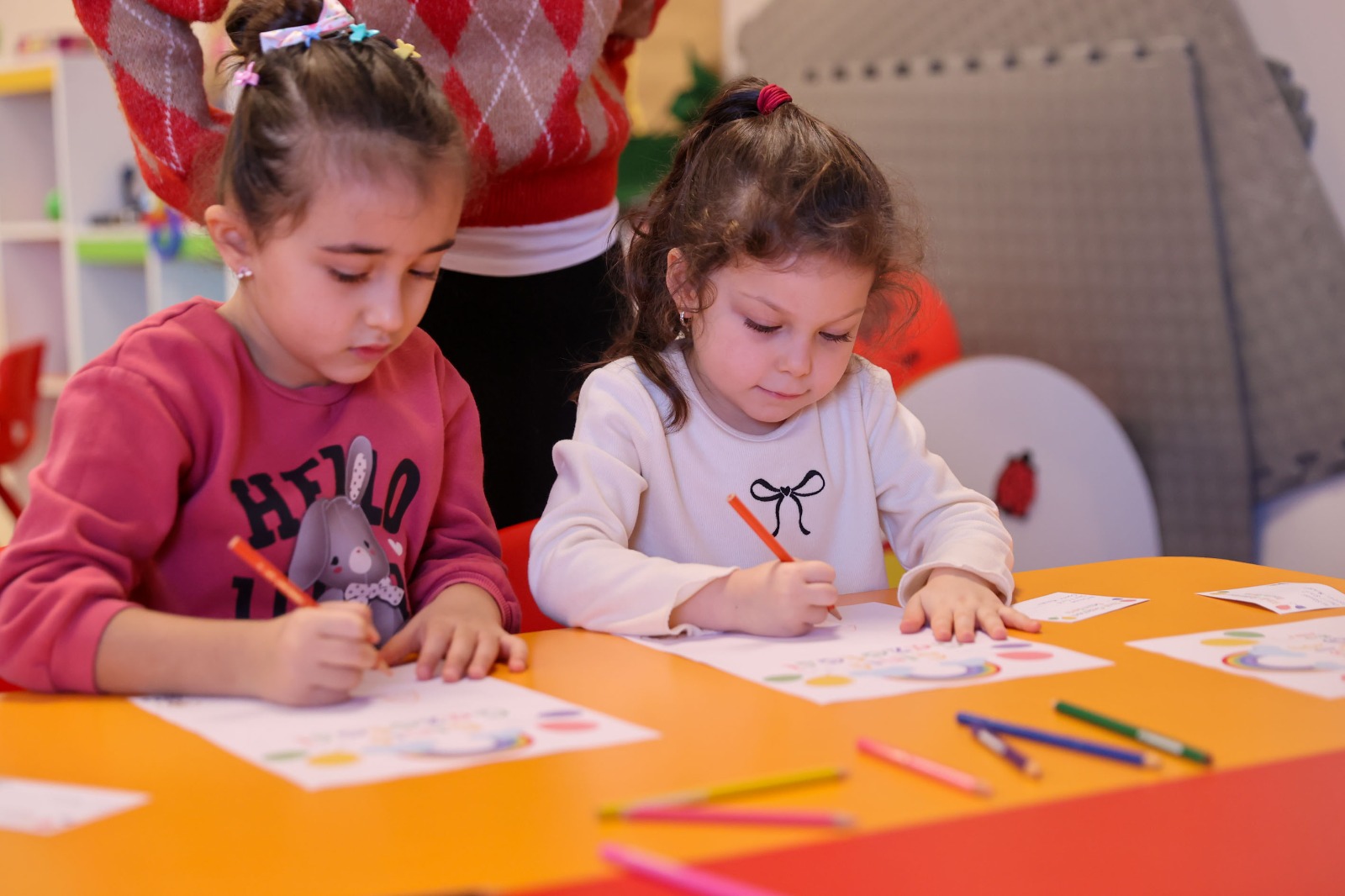 Nitelikli eğitimle aydınlık bir gelecek inşa ediliyor 