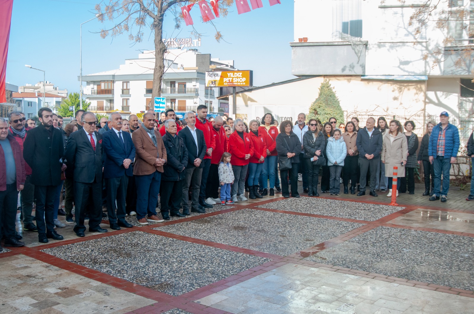 Güzelbahçe’de Uğur Mumcu’nun Bıraktığı Meşale Taşındı1