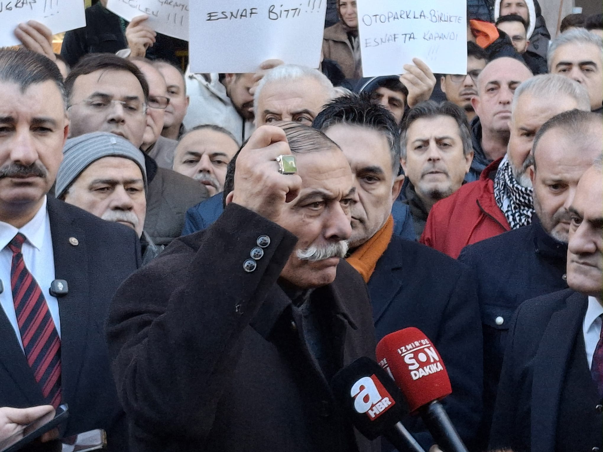 “Esnaf karar aldı, kepenk kapatacak”