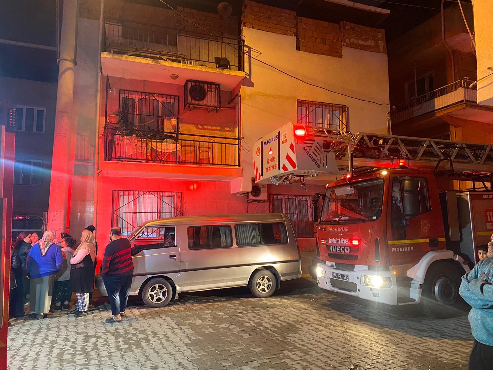 İzmir Buca’da Yangın Paniği!2