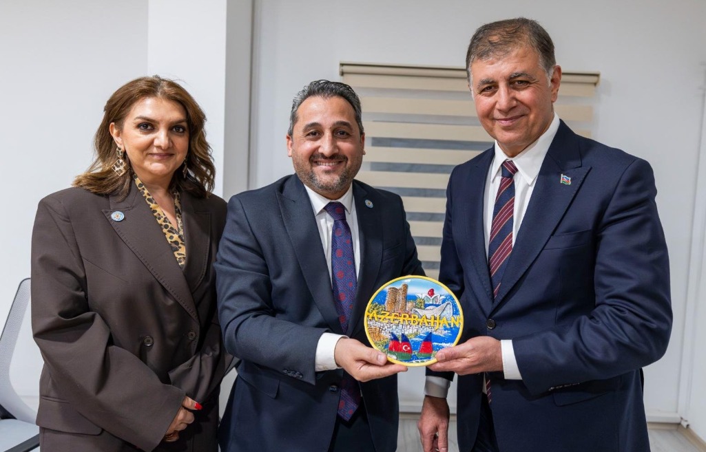 "İzmir Azerbaycanlı iş dünyasını bekliyor"