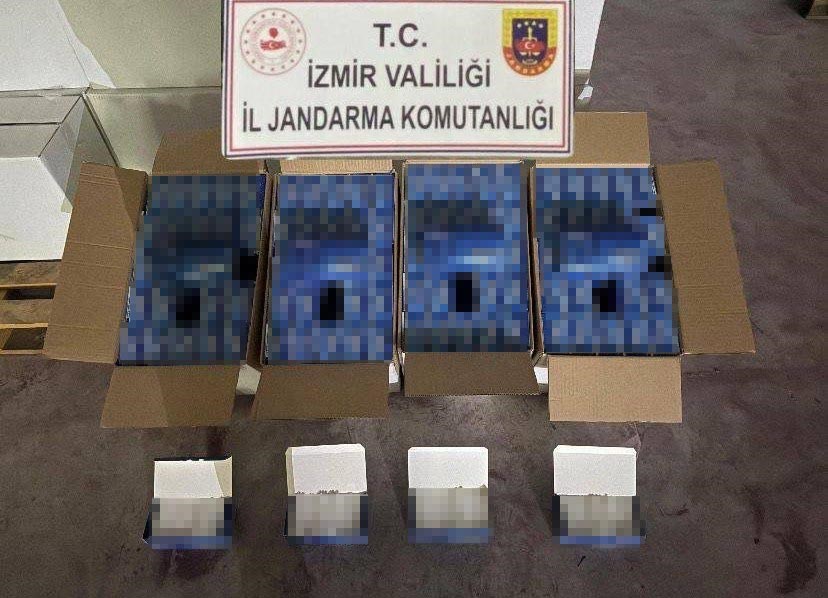 İzmir’de Kaçak Makaron Operasyonu! 2