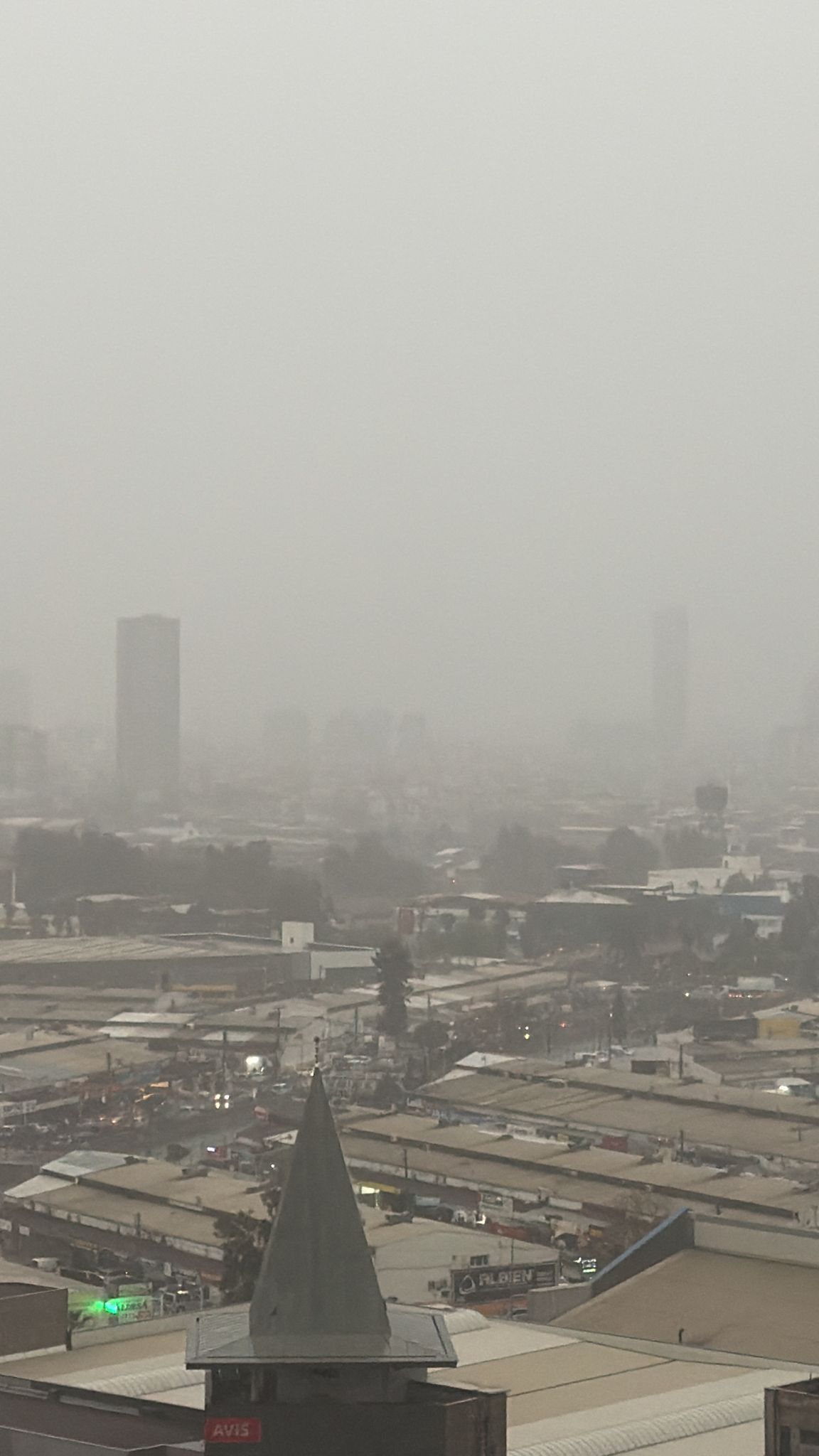 Mesai çıkışı trafik durma noktasına geldi