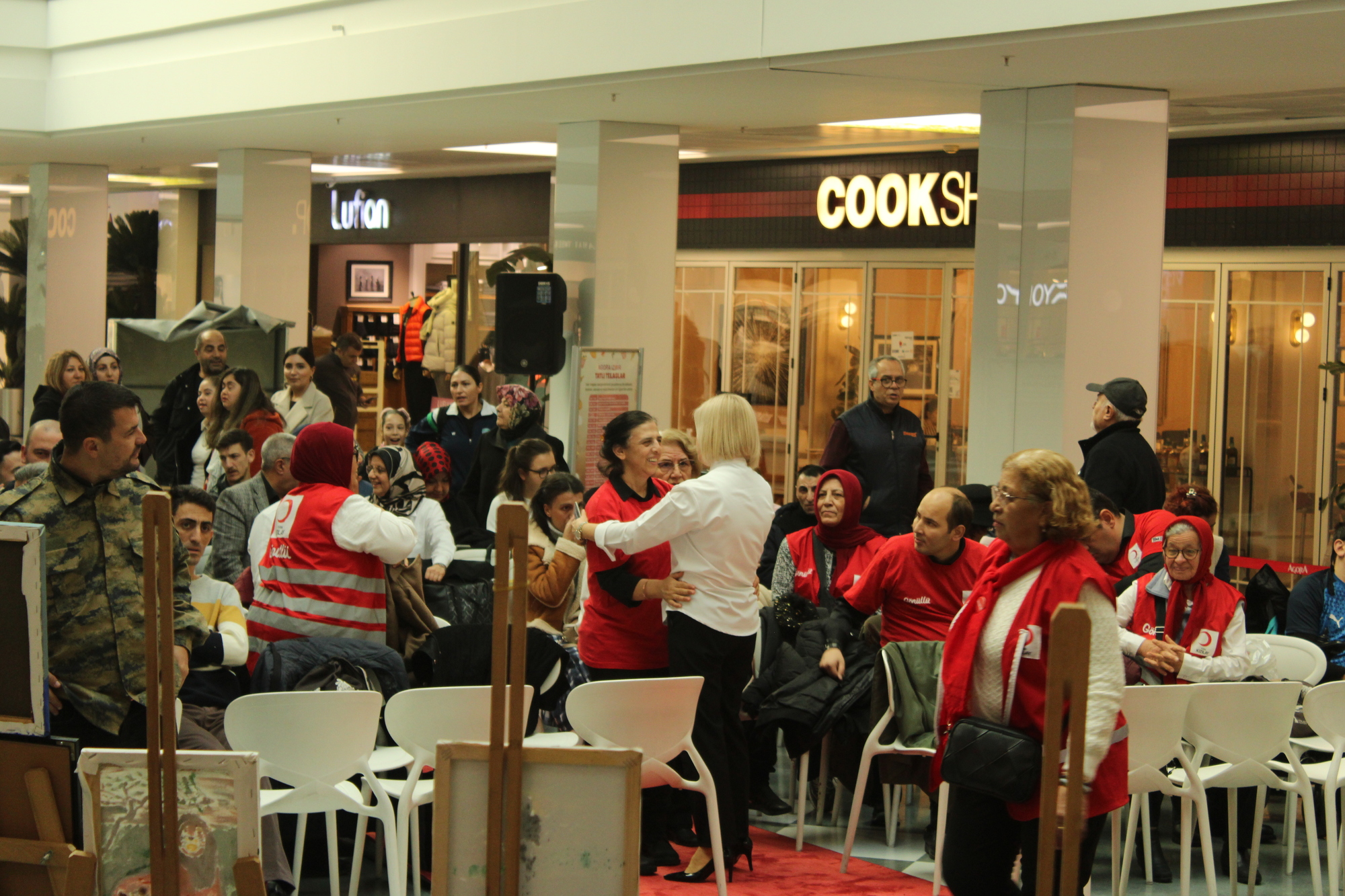 İzmir’de “Tatlı Telaşlar” Buluşm