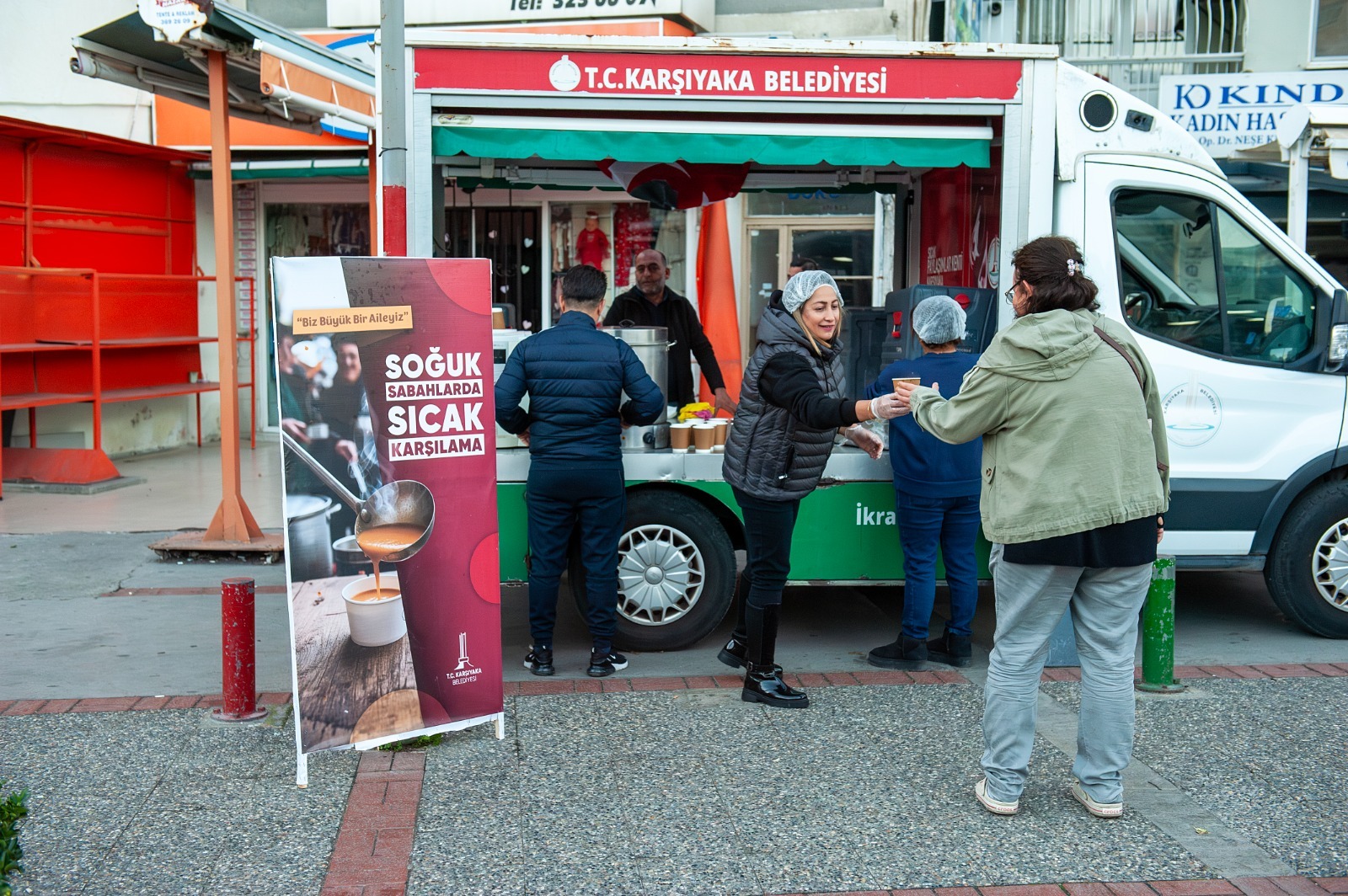 Karşıyaka’da Kış Sabahlarına Sıcak Dokunuş1