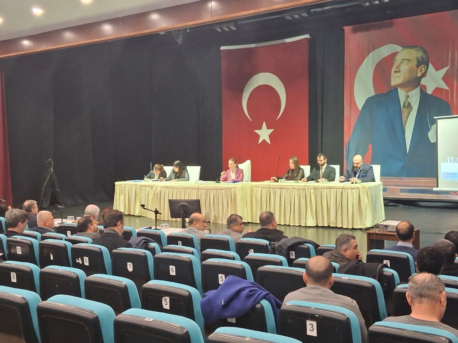 “Konak’ın borcu 2.5 milyara çıktı”