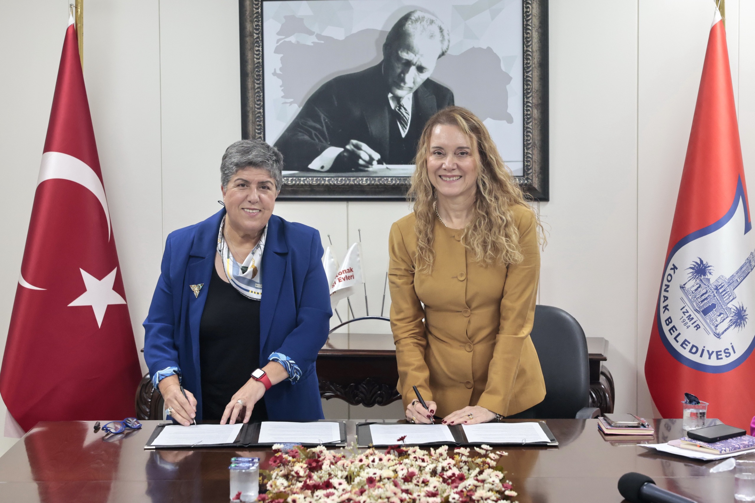 Konak’ta ‘Ev İçi Şiddet Acil Yardım Hattı’ Protokolü Imzalandı (2)