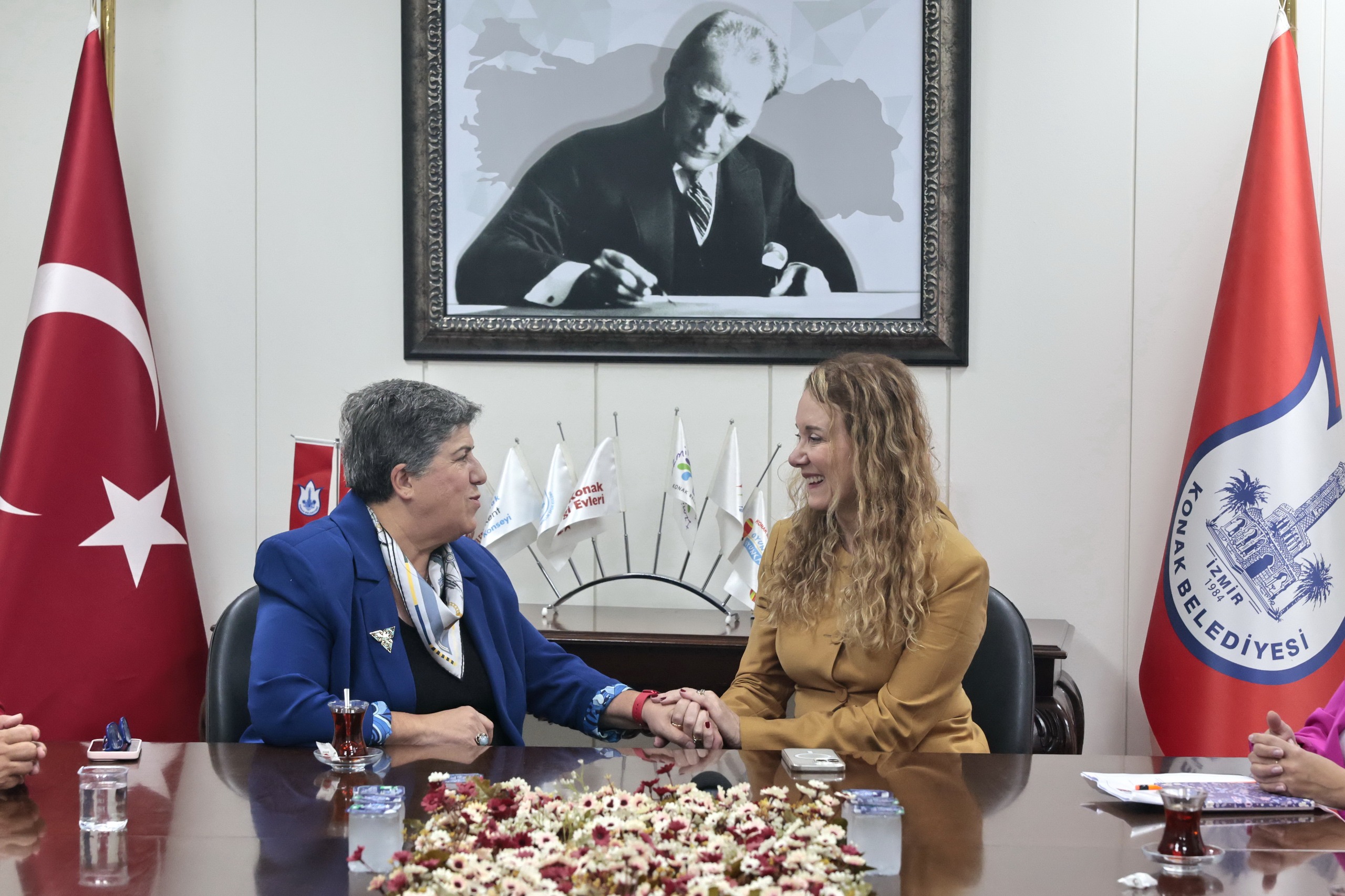 Konak’ta ‘Ev İçi Şiddet Acil Yardım Hattı’ Protokolü Imzalandı (4)