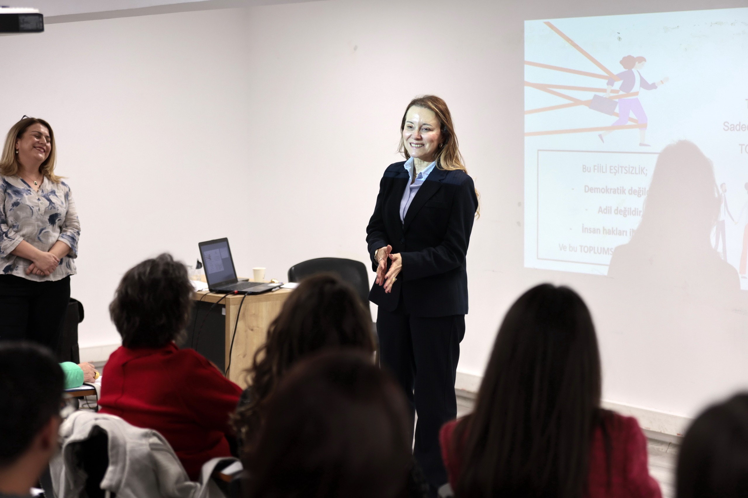 Konak’ta Yerel Eşitlik Eylem Planı Hazırlanıyor (4)