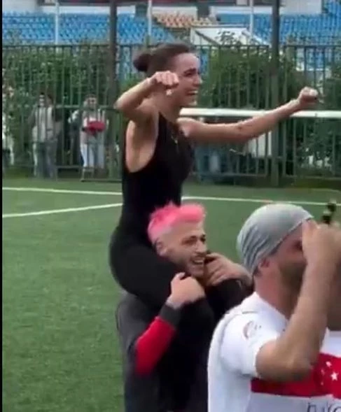 Kubilay Aka Ve Hafsanur Sancaktutan-3