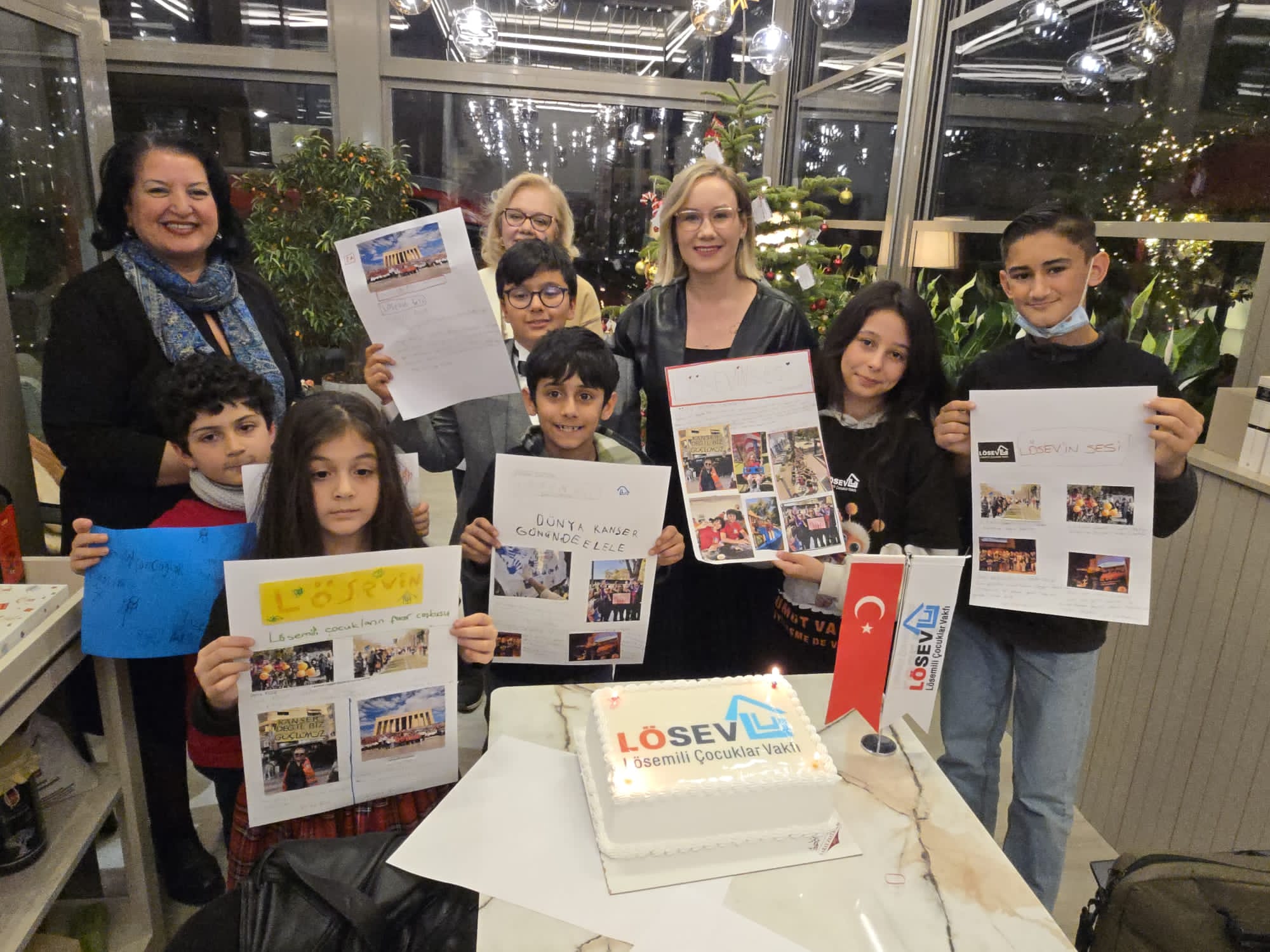 Lösev’den İzmir Basınına Anlamlı Buluş