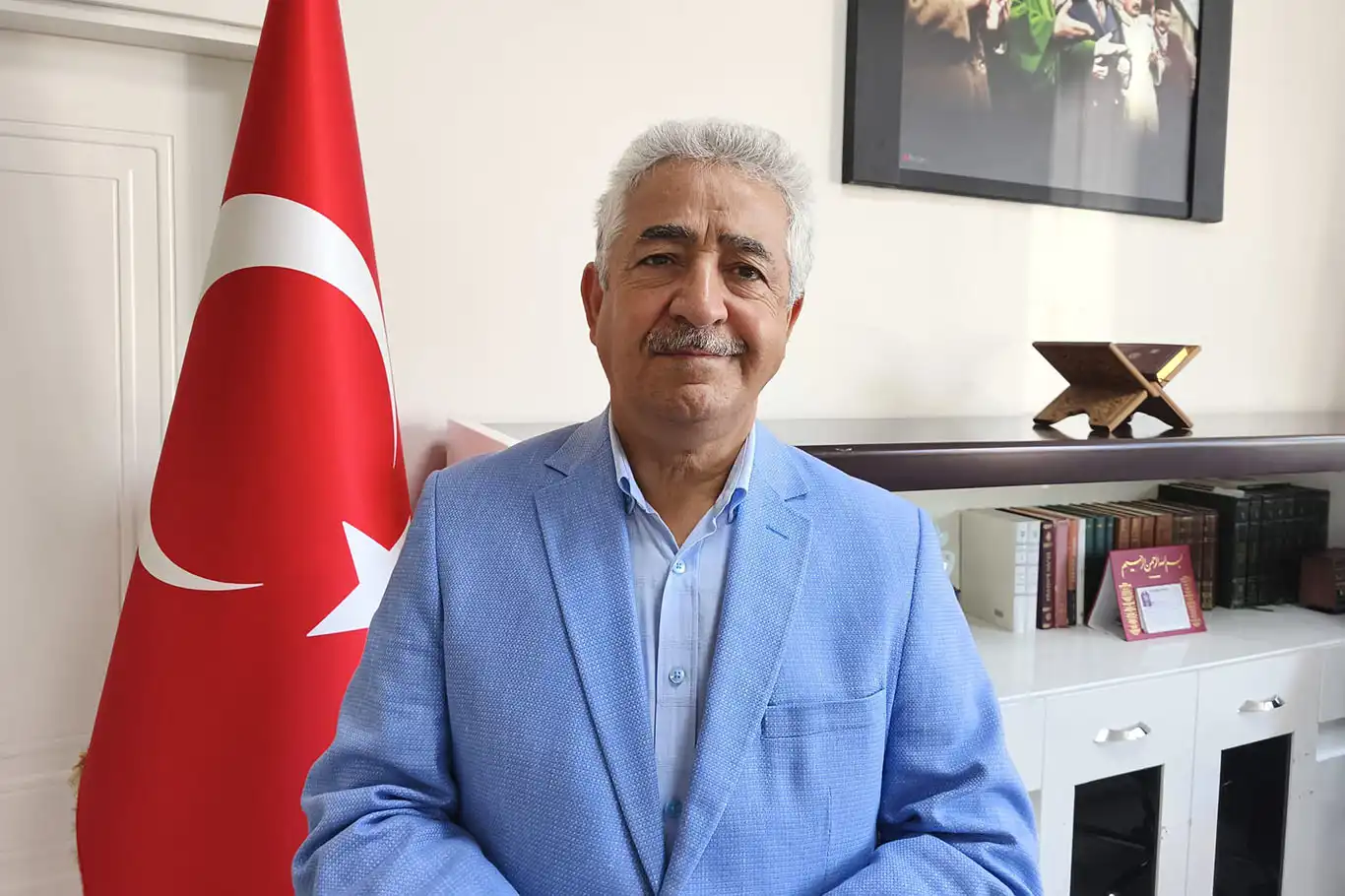 Yeni İzmir İl Müftüsü Mevlüt Haliloğlu kimdir?