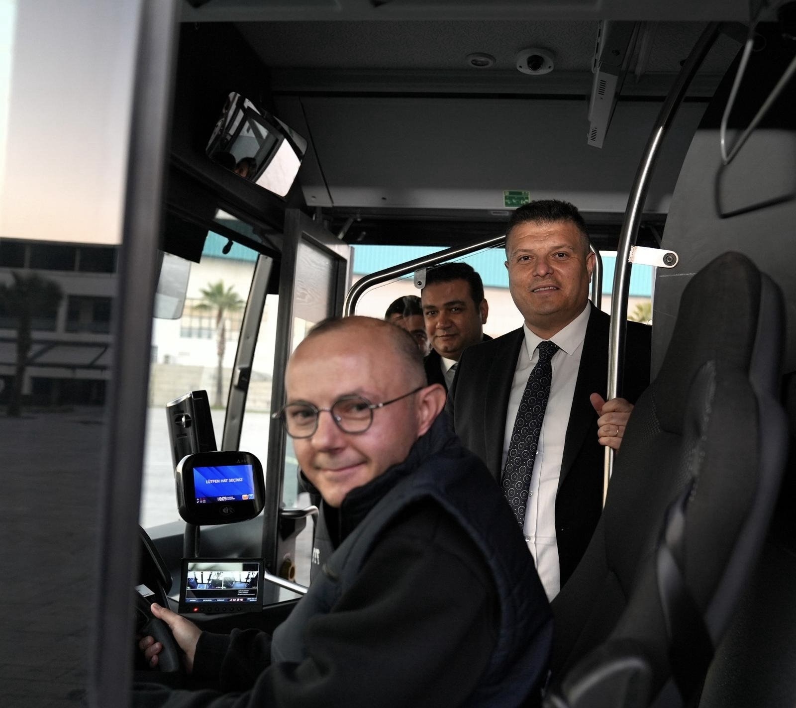 “Osman Kaptan” Eshot’un Konuğu Ol