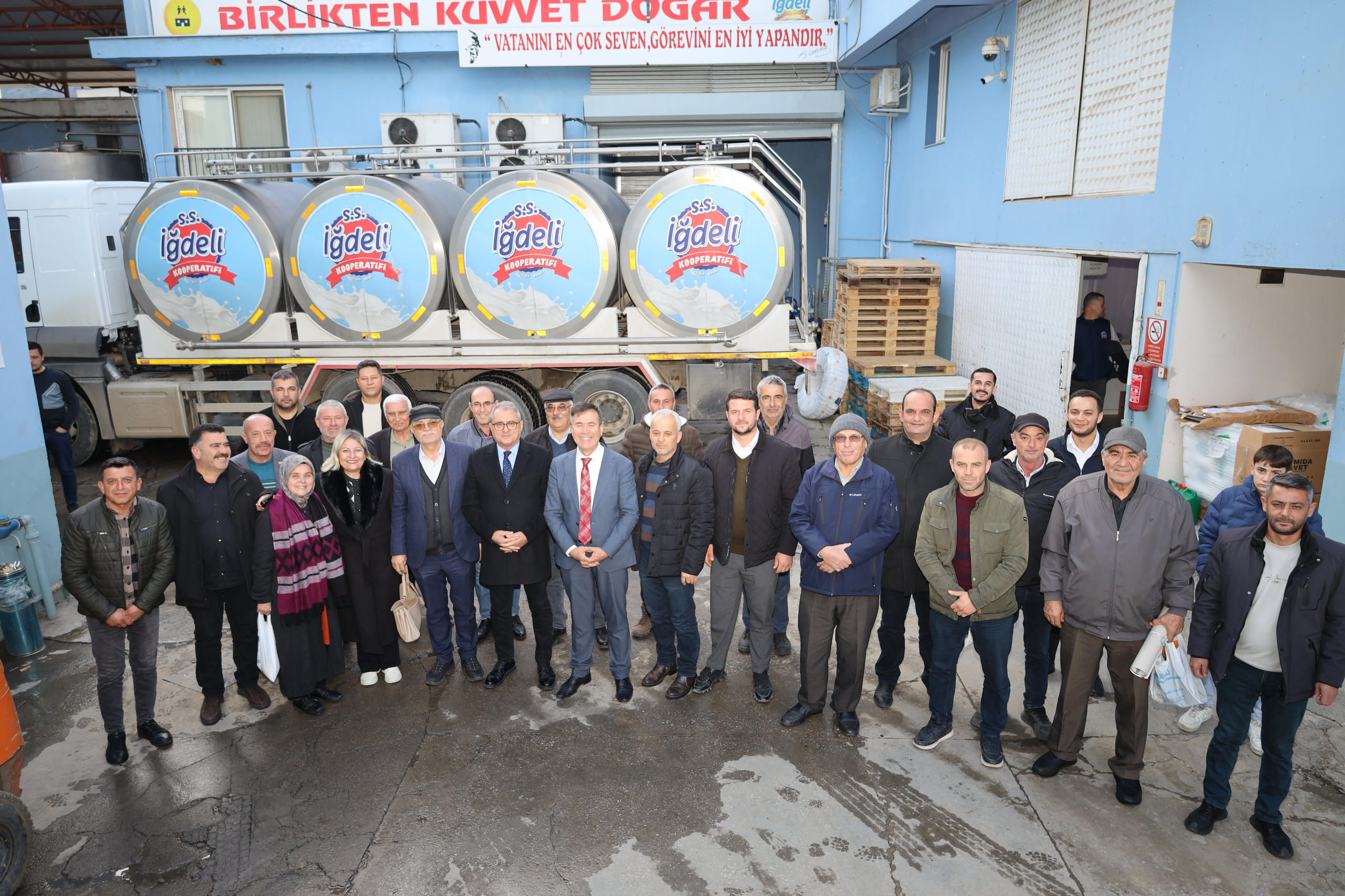 “Sorunumuz üretmek değil, pazarlamak”