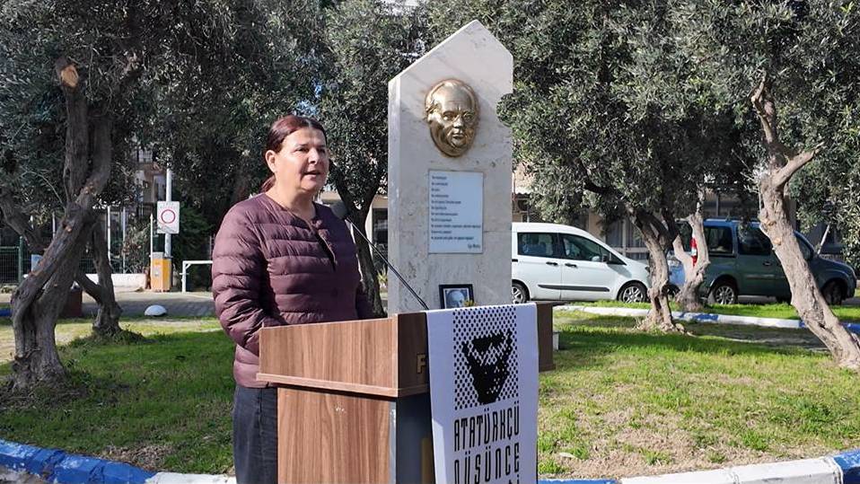 Uğur Mumcu Foça’da Yürüyüşle Anıldı2