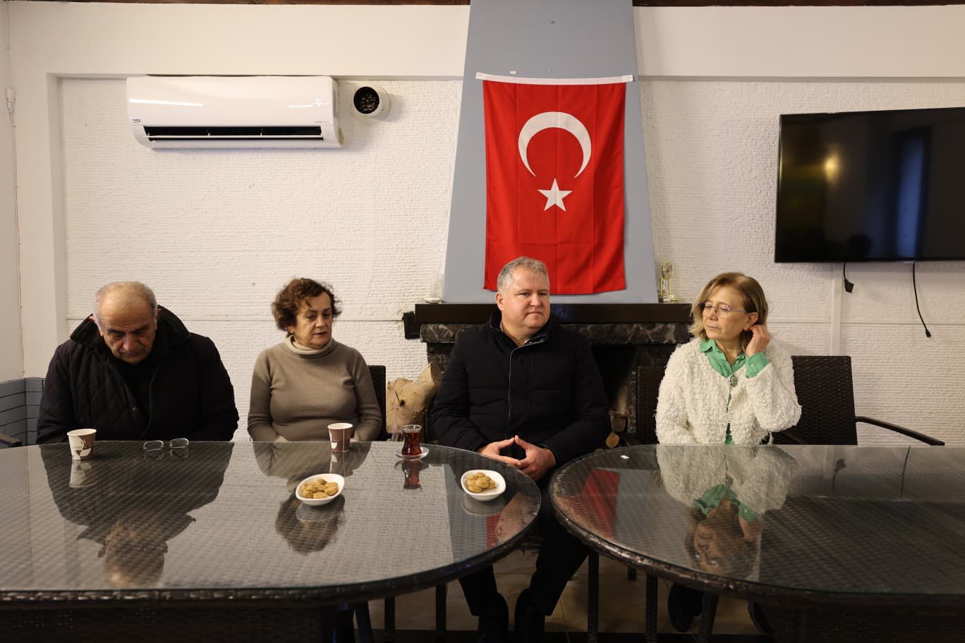 Heyet yerinde incelemelerde bulundu