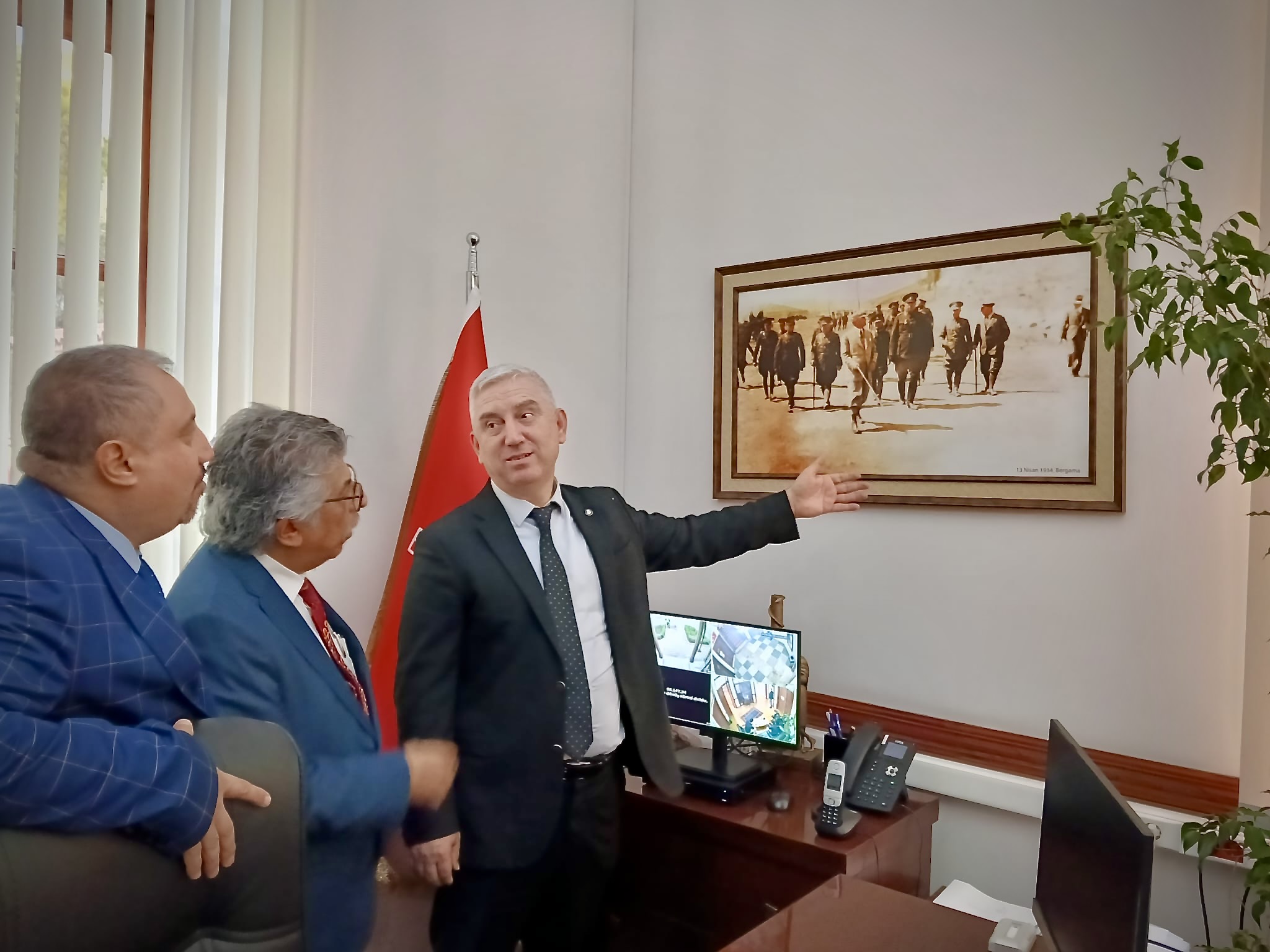 Whatsapp Image 2026 01 16 At 22.33.54 (2)