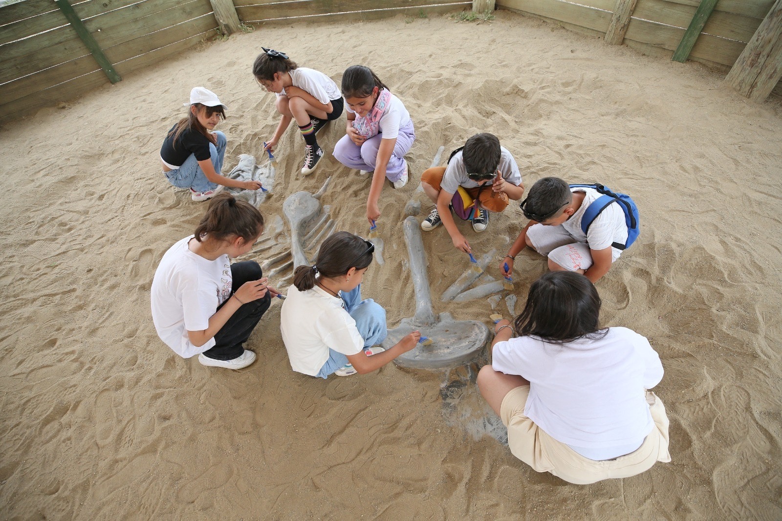 Her yaş grubuna özel yaratıcı gelişim atölyeleri