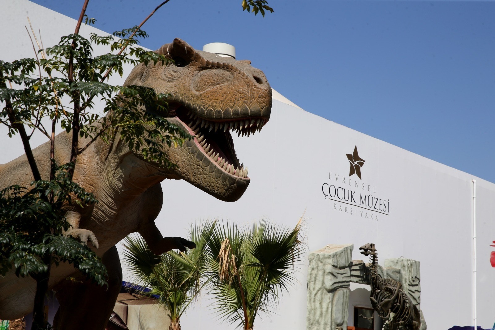 Planetaryumda 360 derece uzay serüveni