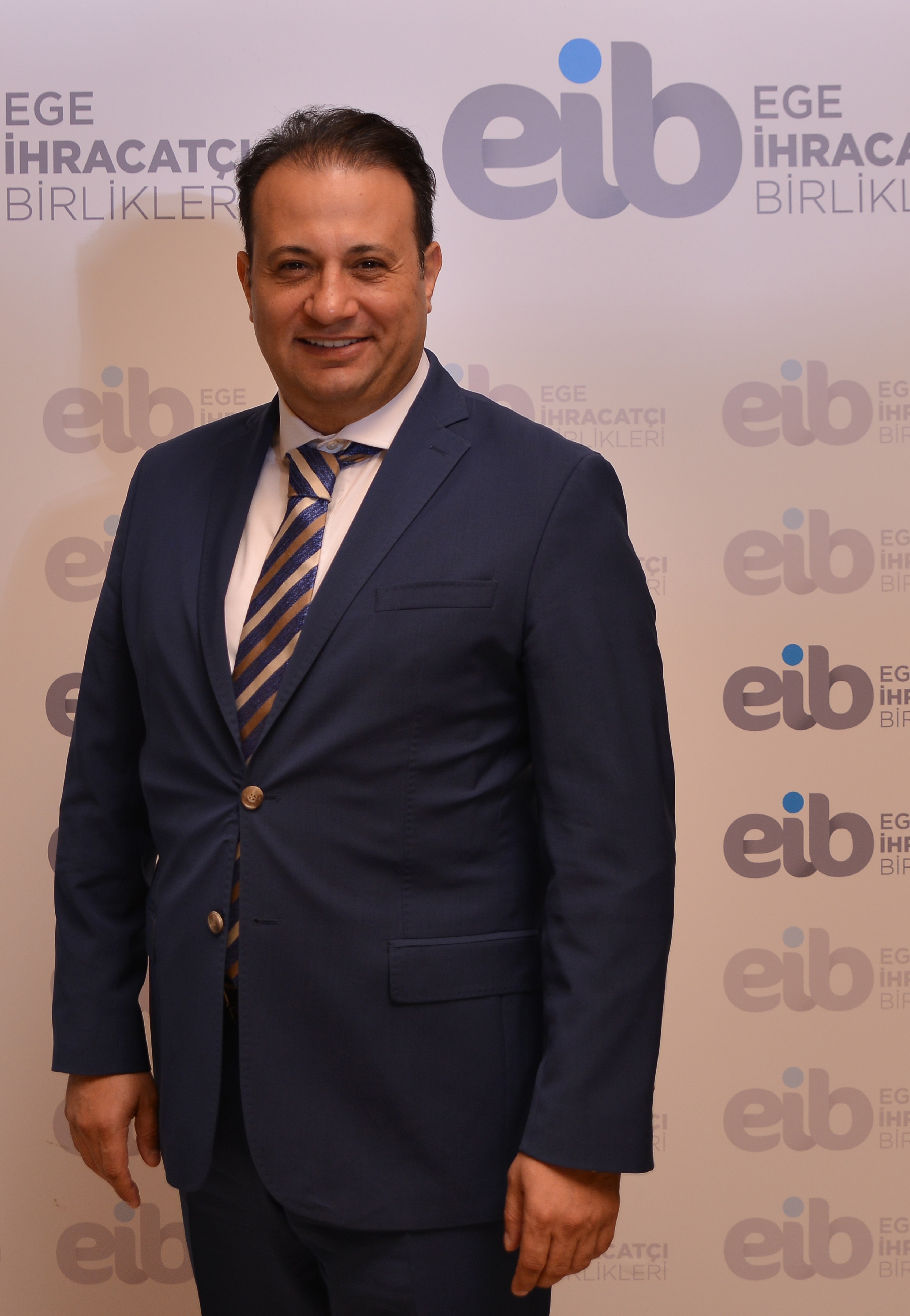 1770897454 T O Y G A R N A R B A Y