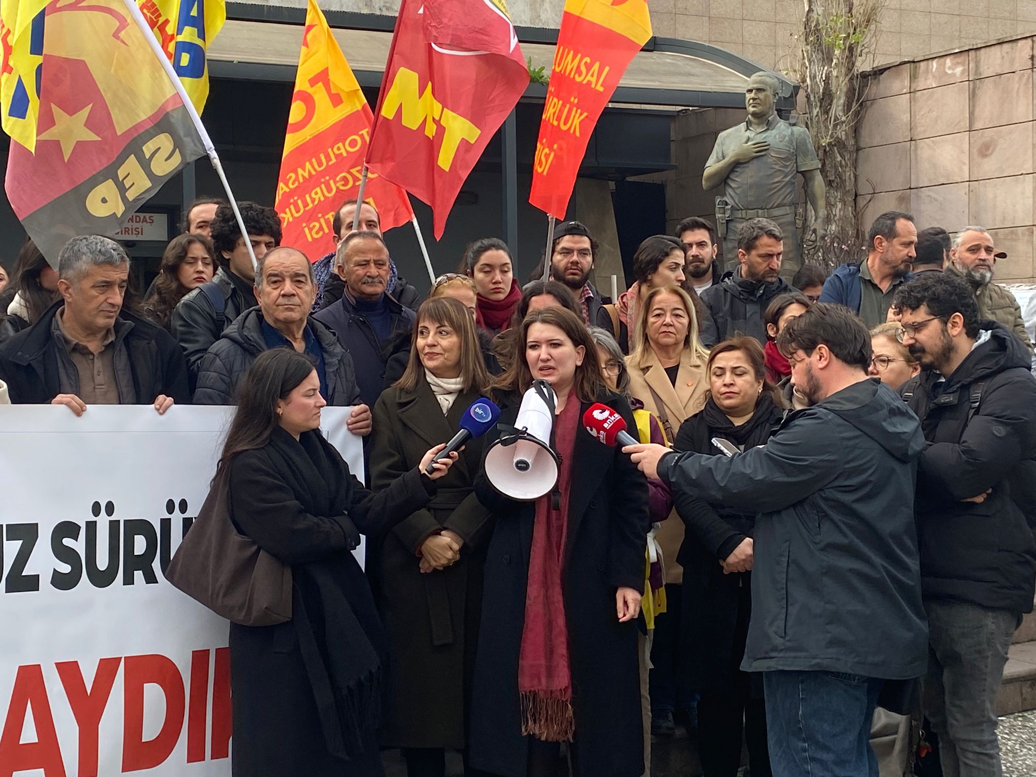 Gökçen’den tahliye umudu