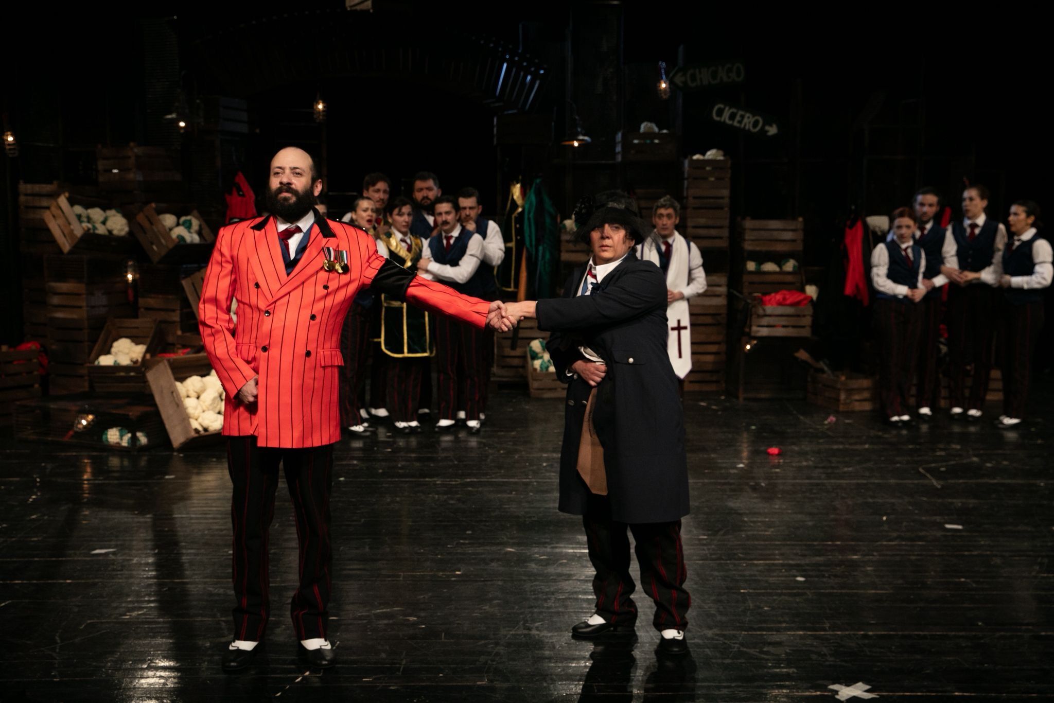 Arturo Ui İzmir’de Perde Açtı!