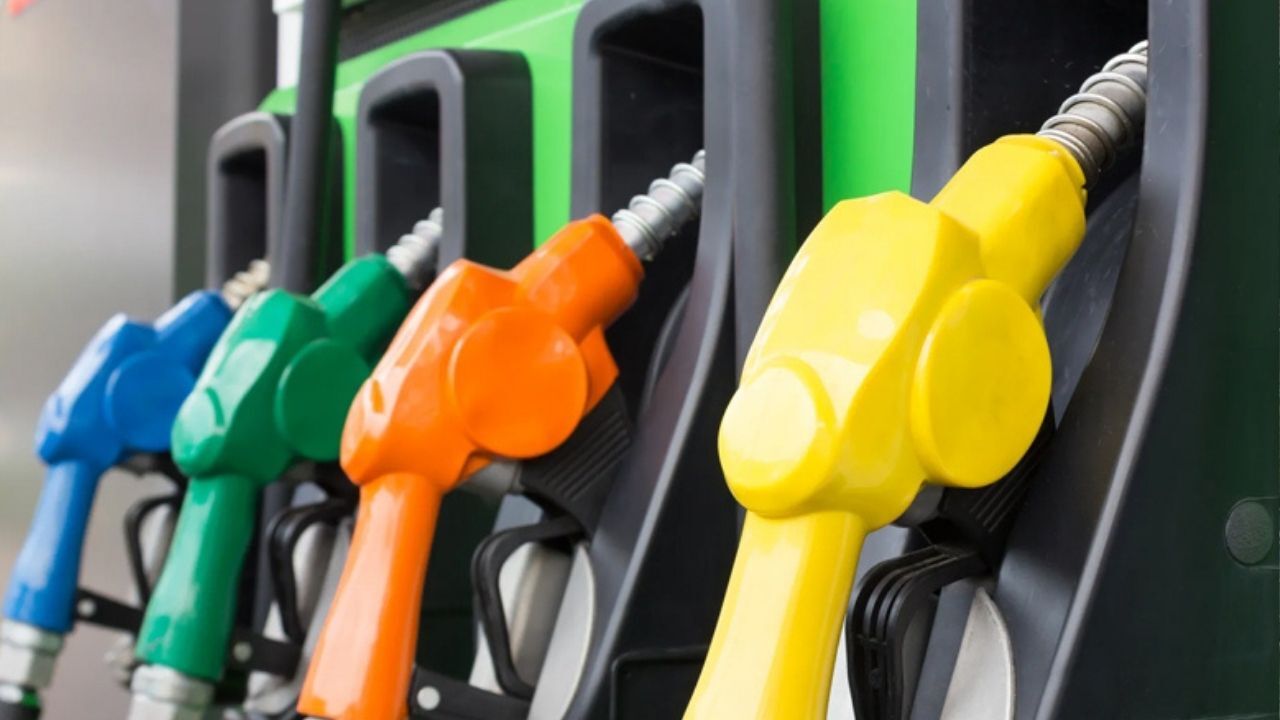 Benzine Ve Motorine Zam Var Mı? 15 16 Şubat Güncel Akaryakıt Fiyatlarında Son Durum