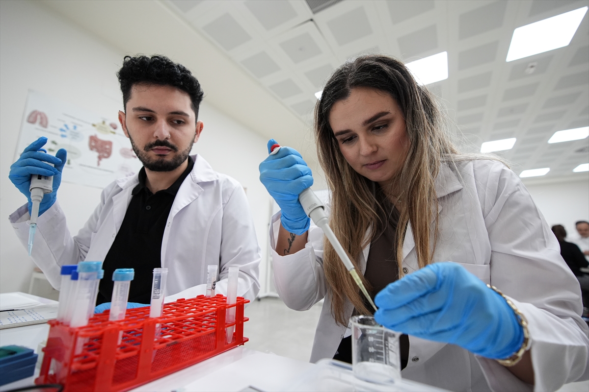 Daha önce de biyosensörler geliştirdi