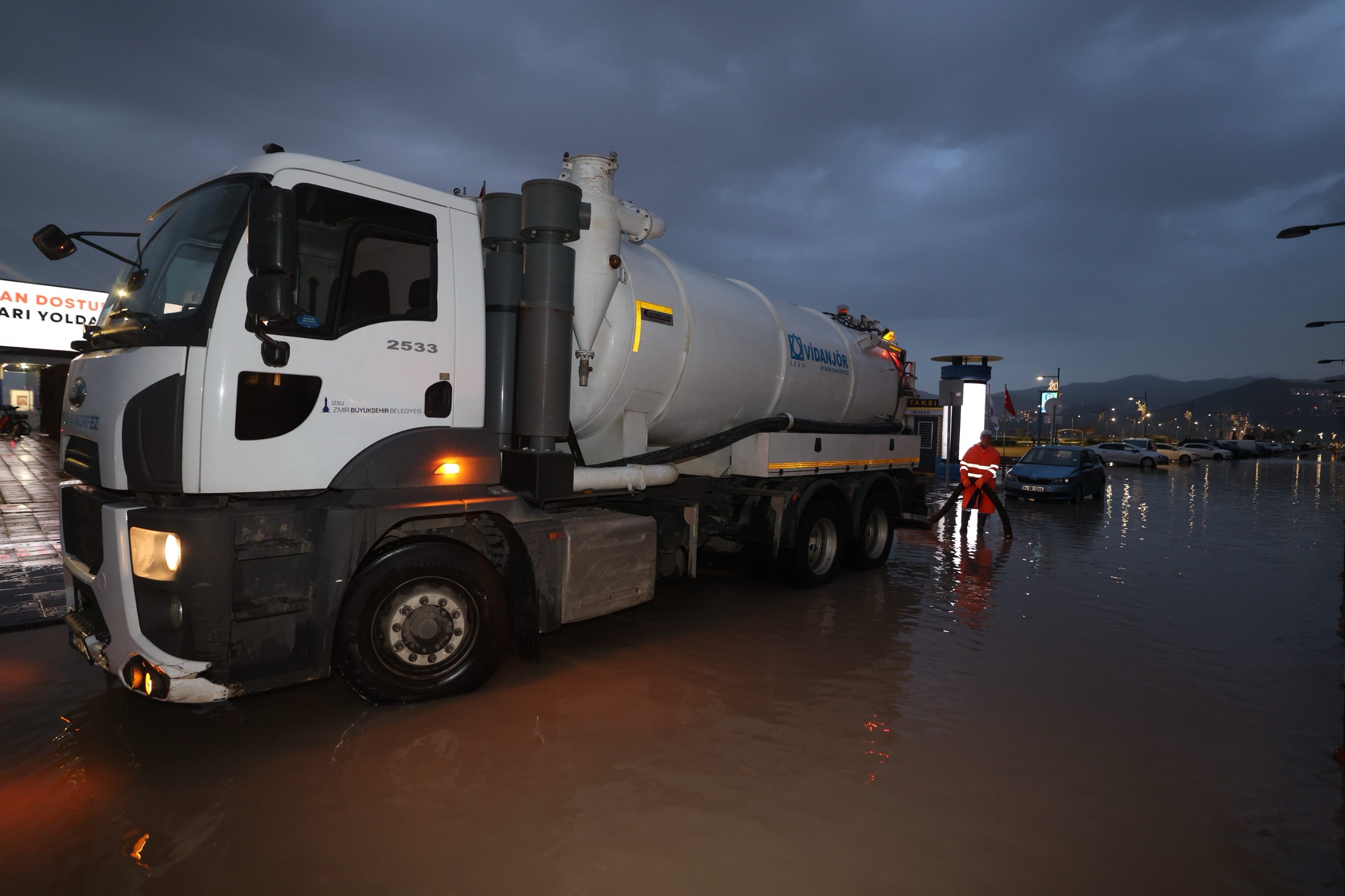 Bostanlı, Pasaport, Kordon.