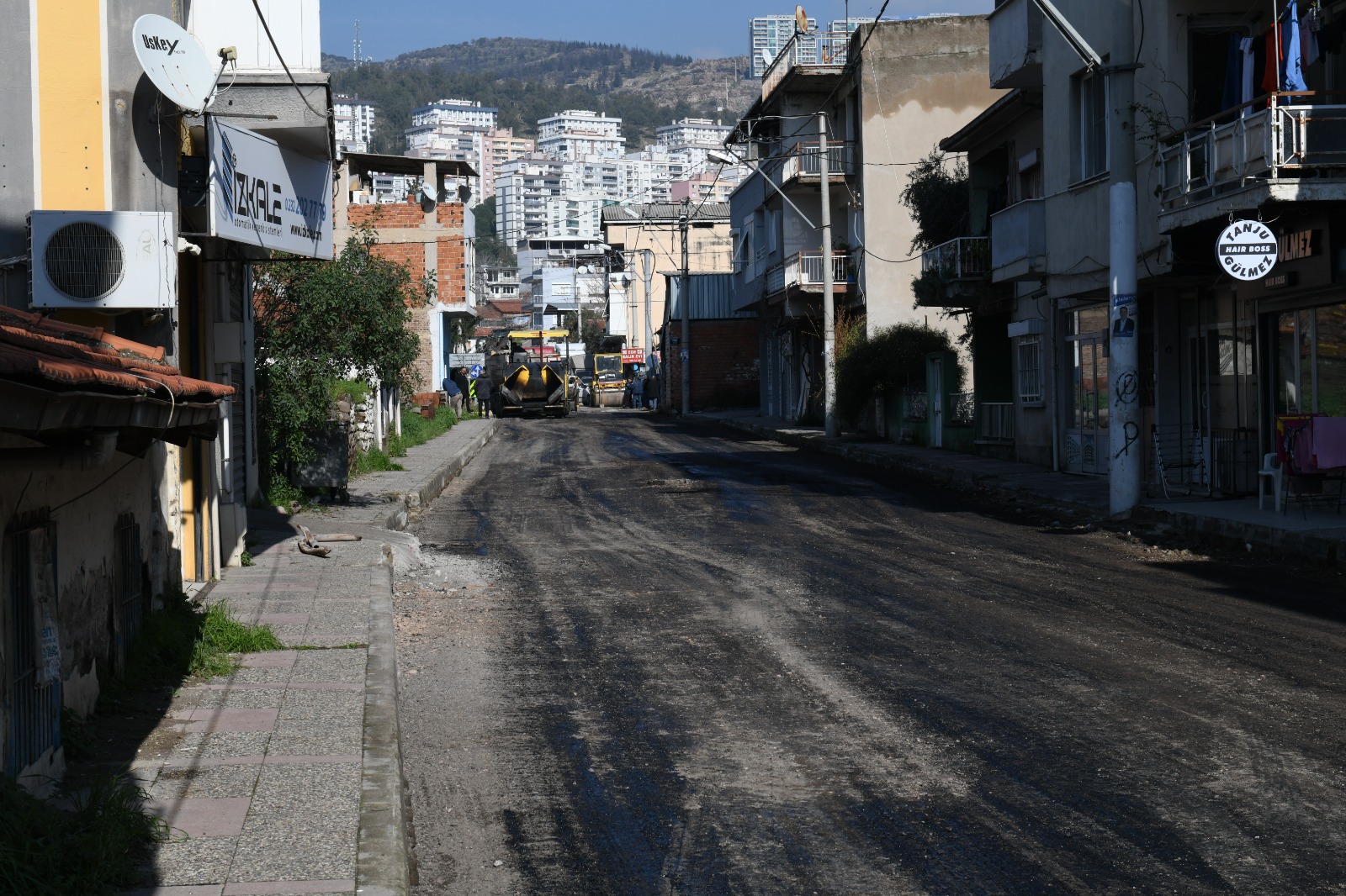 Çiğli’de Asfalt Sözü Sahaya Yansıdı!1