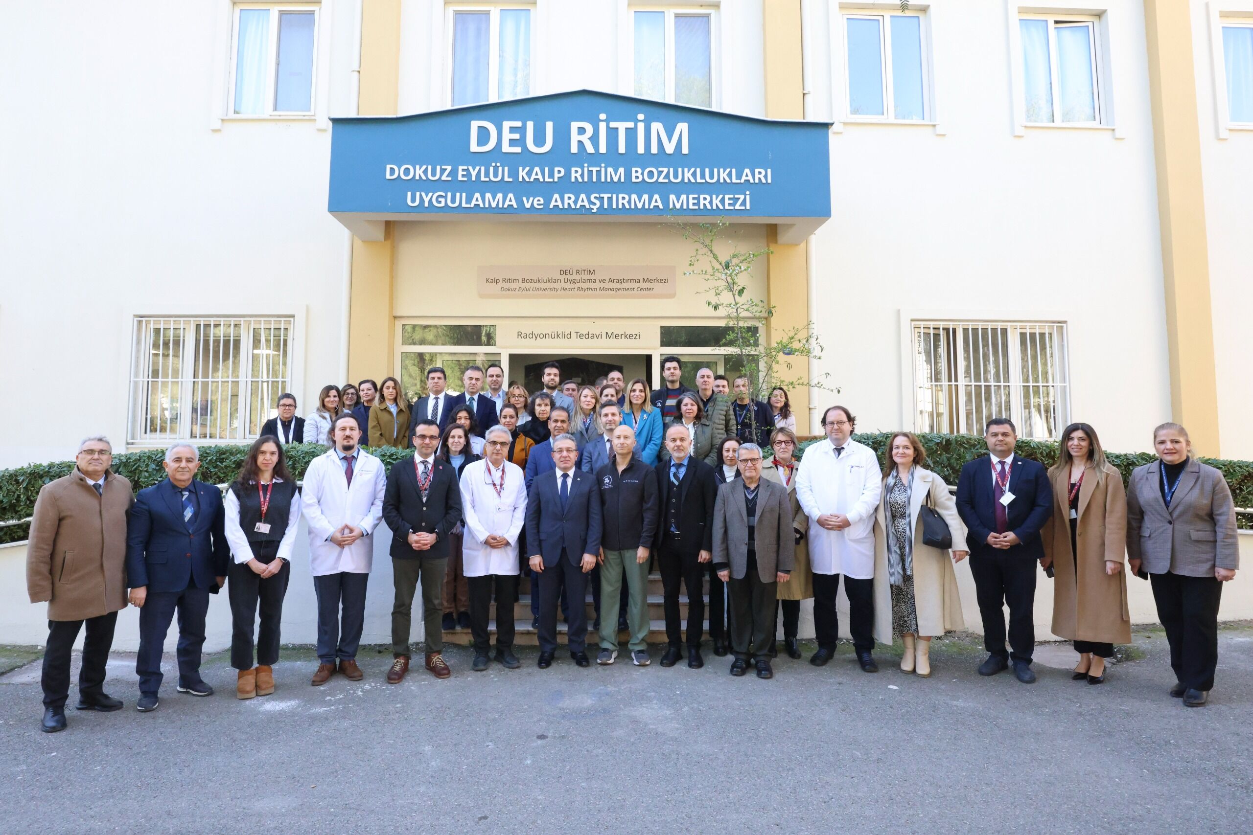 Deü Ari̇tmi̇ Merkezi̇ Yeni̇ Hi̇zmet Bi̇ri̇mi̇ Törenle Açildi (3)