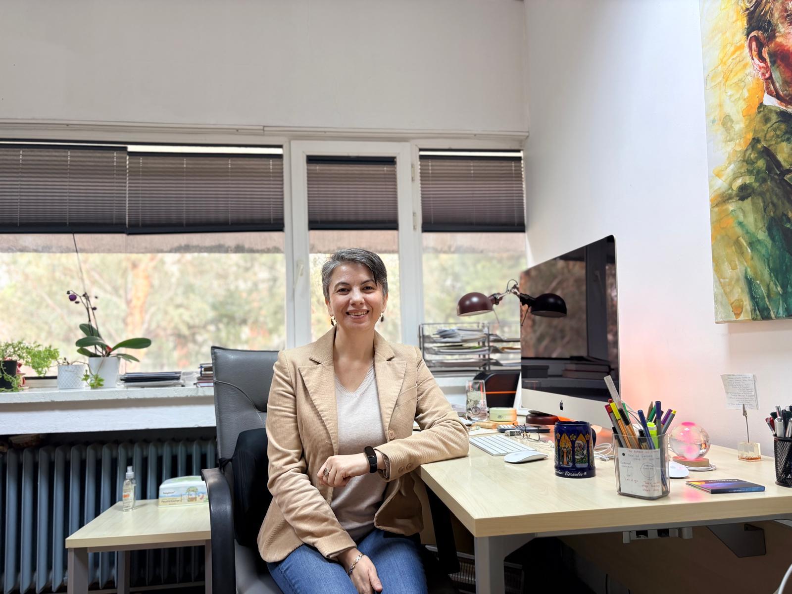 Dicle Zengin Çamurdan