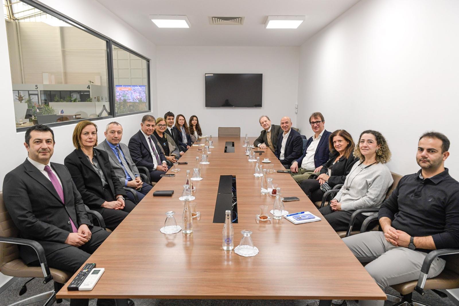 Floransa Heyeti İzmir’de. Gürültü Ve Kent Sağlığı Gündemde
