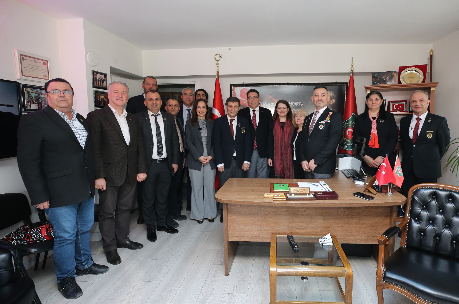 Gazilere Ve Şehit Ailelerine Ziyaret. “Milletimize Emanetsiniz” Vurgusu2