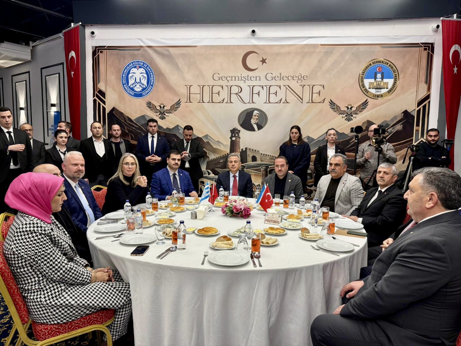 Geçmişten Geleceğe