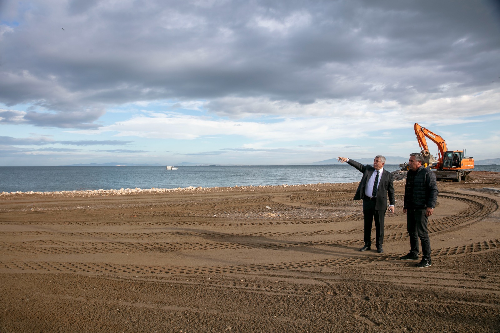 Güzelbahçe’de Denize Sıfır Yatırım. Güzbel Marin