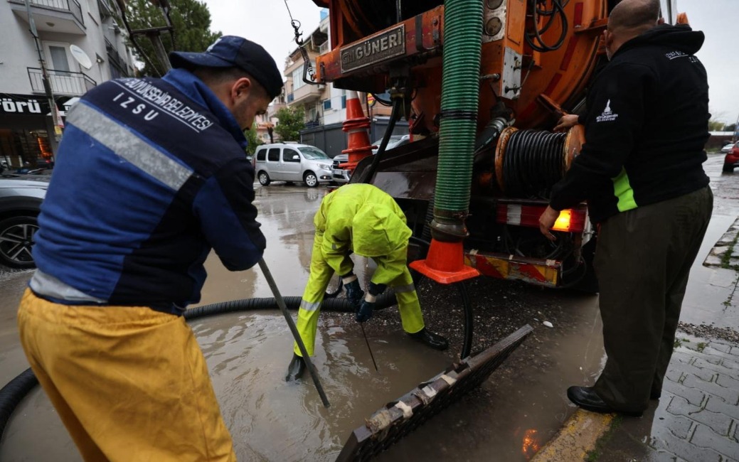 Metrekareye düşen yağış miktarı Narlıdere’de zirve yaptı