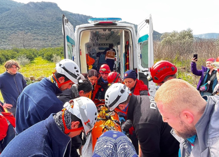 Dar geçitlerde uzman ekiplerin stratejik müdahalesi