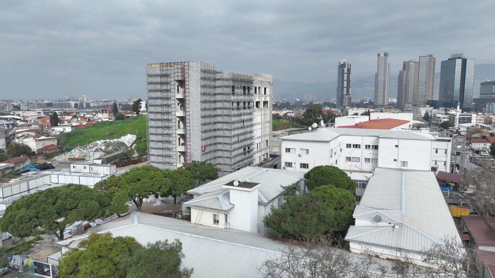 İzmir’in 118 Yıllık Hastanesinde Kaba Inşaat Bitti!