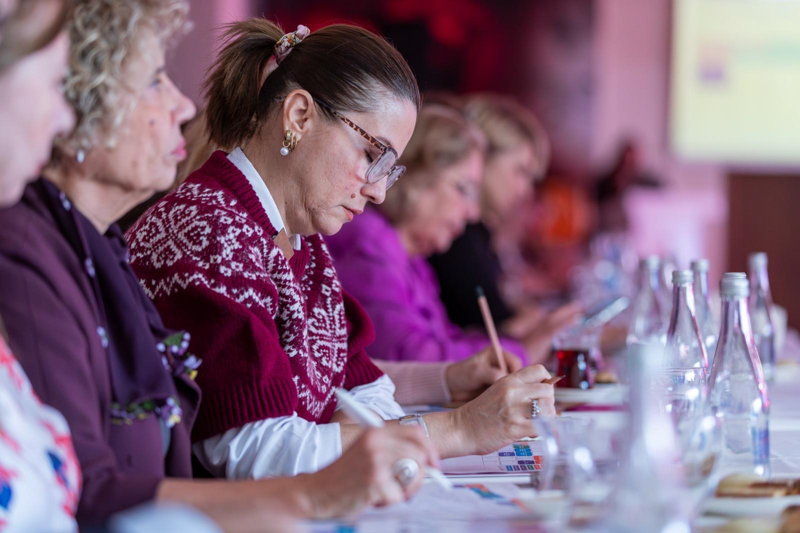 Kadın Mücadelesi Bir Güne